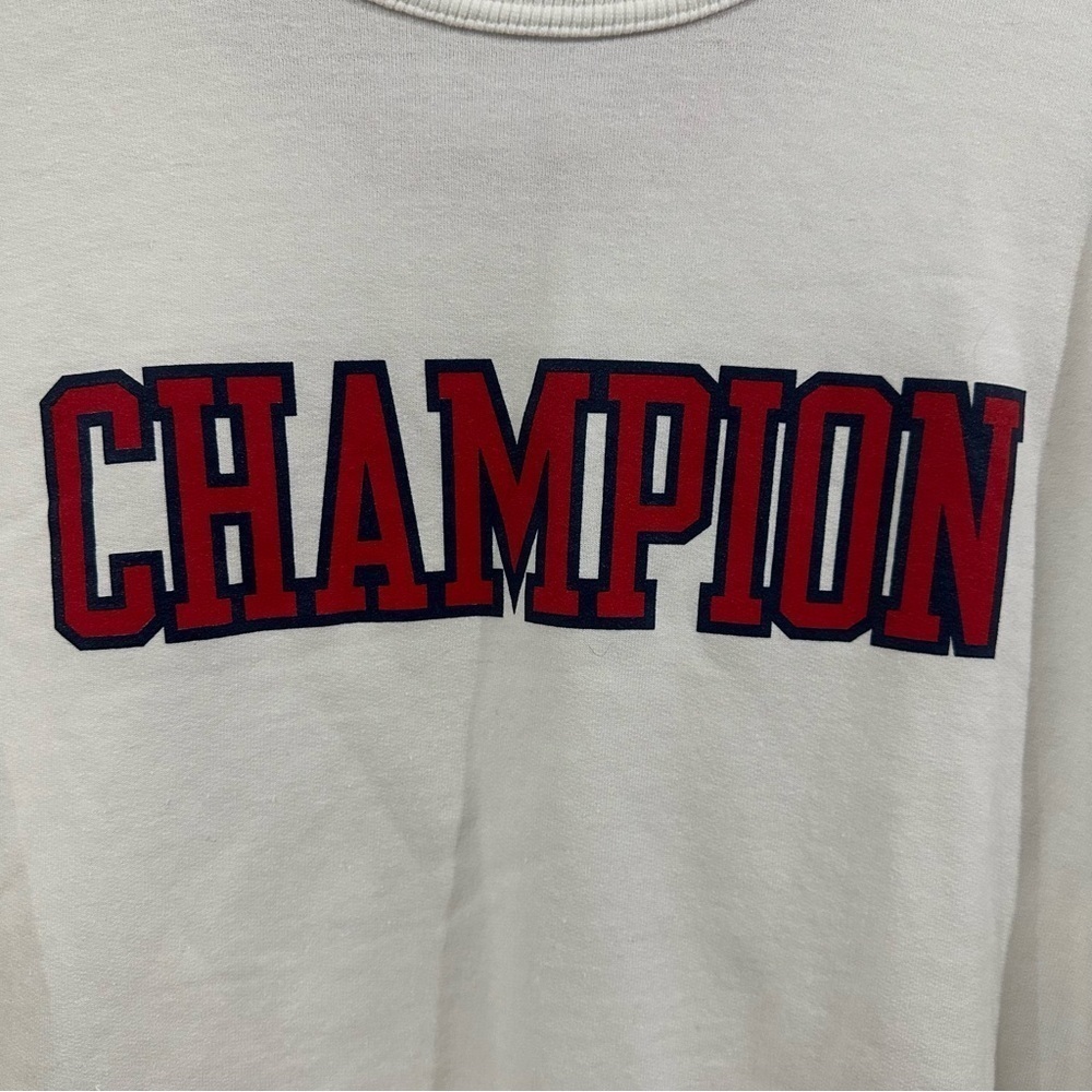 Champion Logo Crewneck - Picture 3 of 8